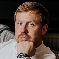 Антон Богданов