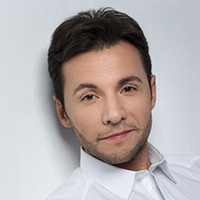 Вячеслав Манучаров