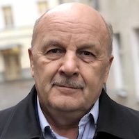 Николай Иванов