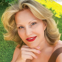 Елена Старостина