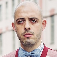 Роман Либеров